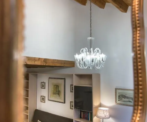 Duplex At The Entrance To 2 Bathroom And Terrace